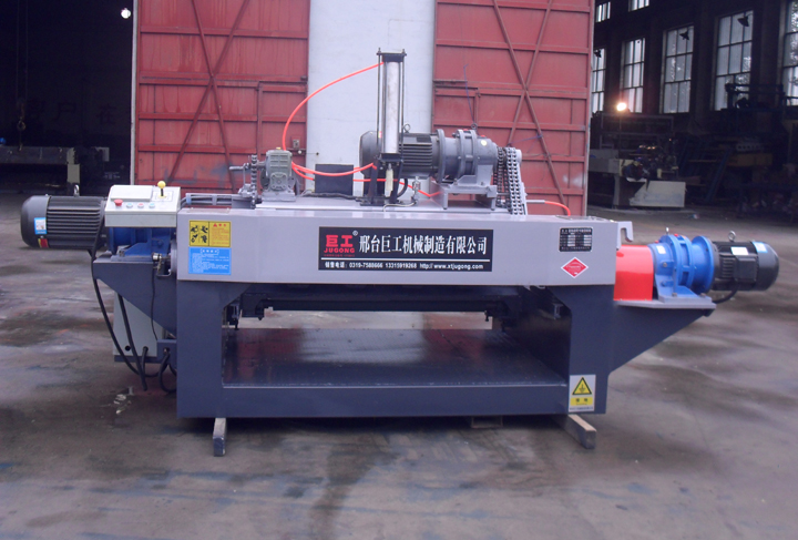 XQ1300旋切裁板一体机